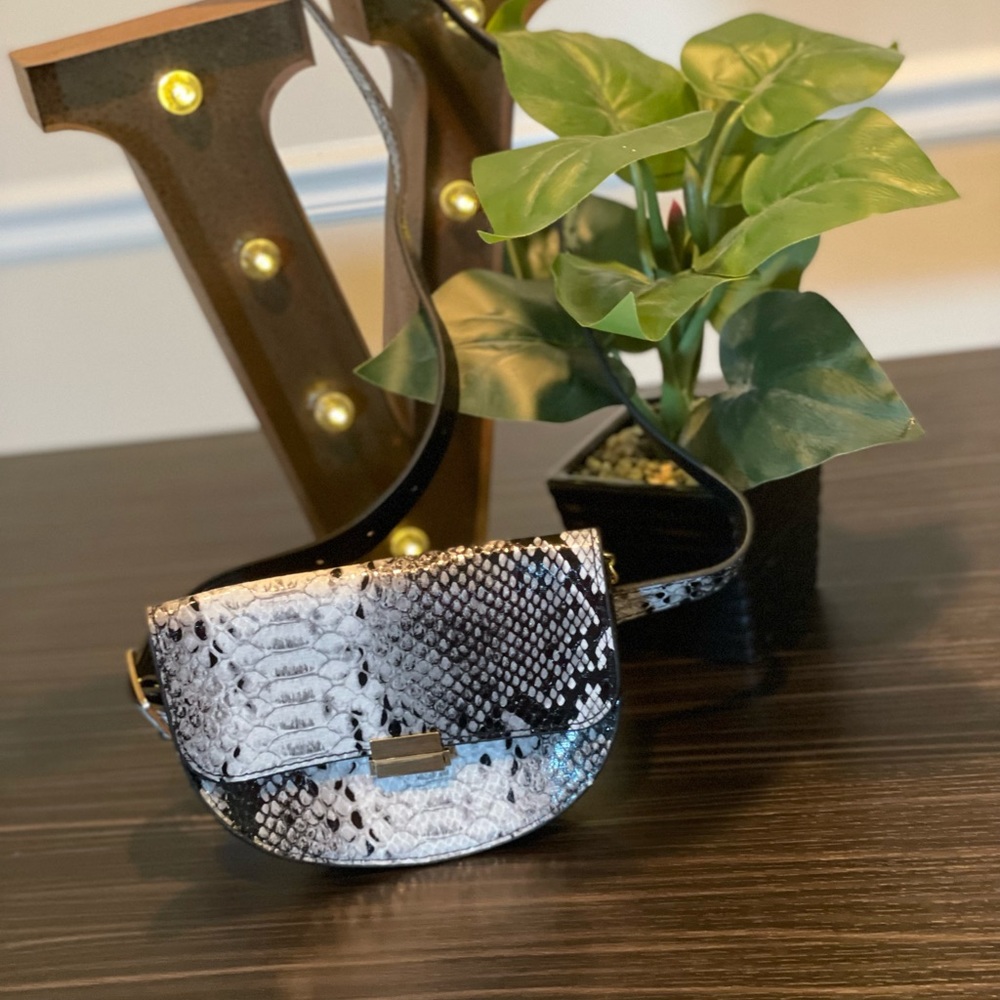 Snake Print Belt Bag. Brand NEW